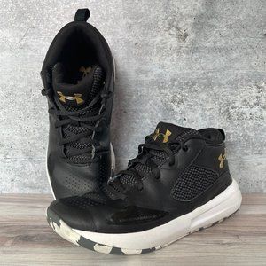 Under Armour Lockdown 5 Basketball Shoes (6Y)